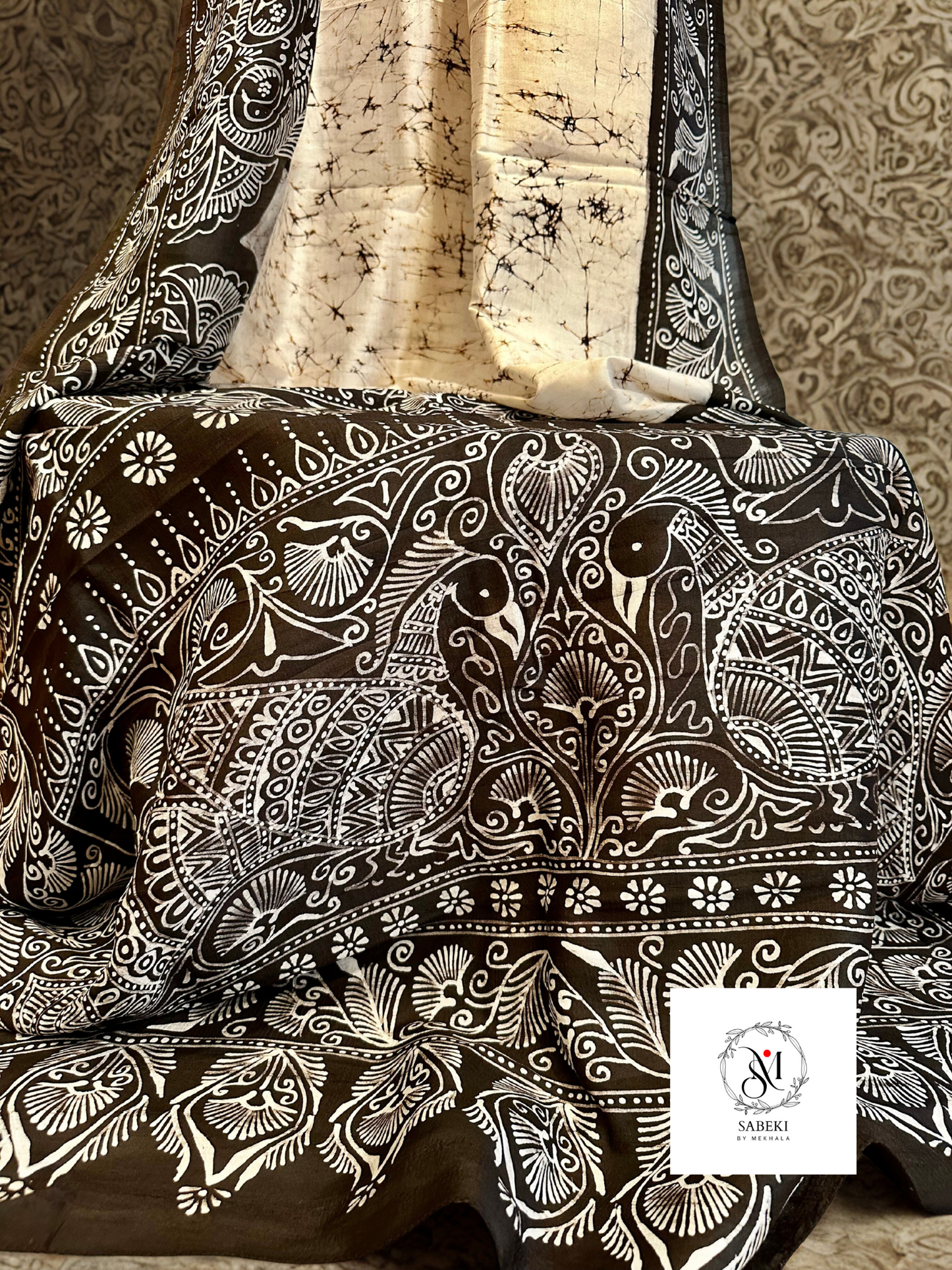 Ambatik in Off white and Brown Black-6