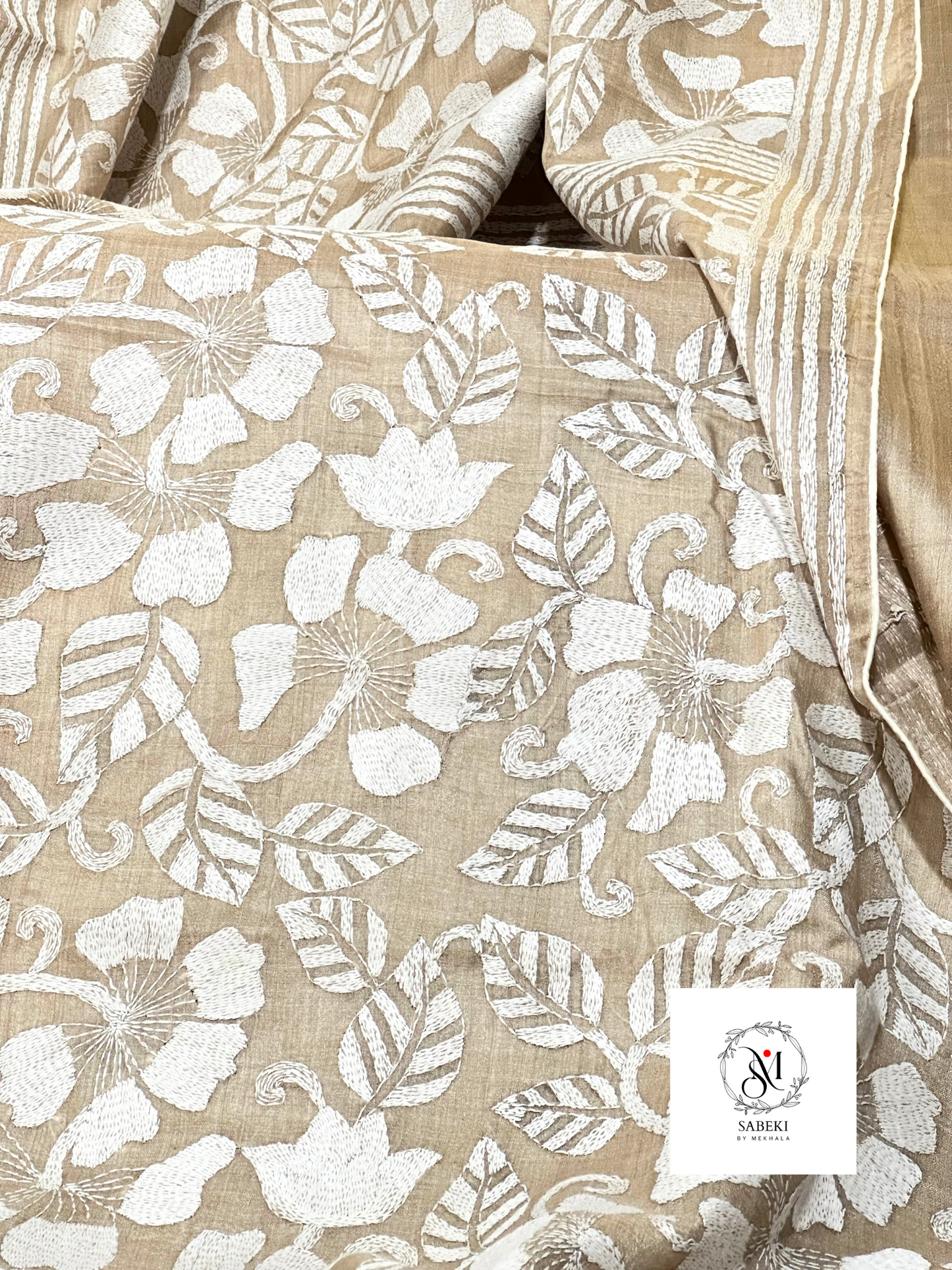 Gachi by Gachi Tussar Kantha with white work-2