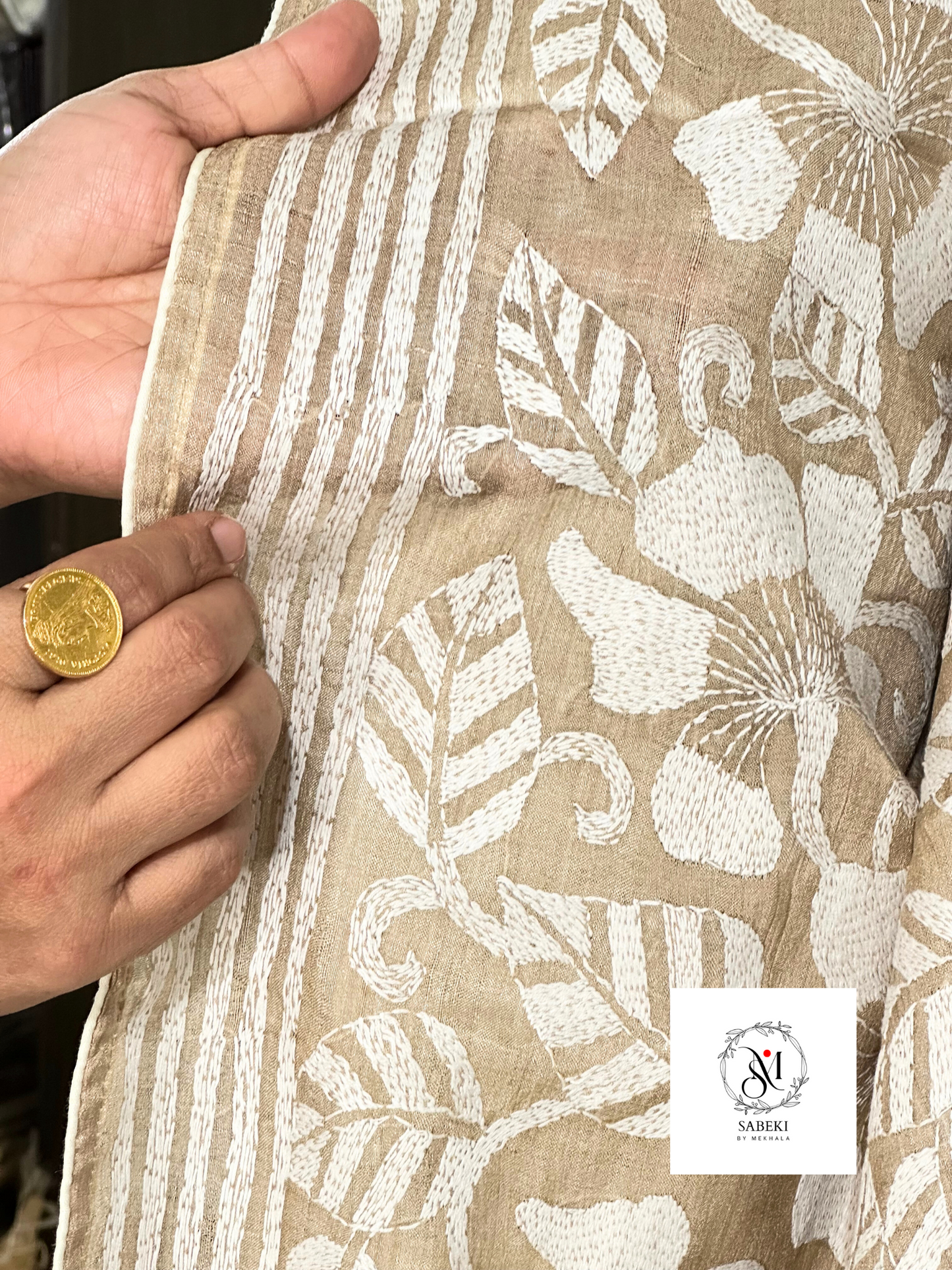Gachi by Gachi Tussar Kantha with white work-2