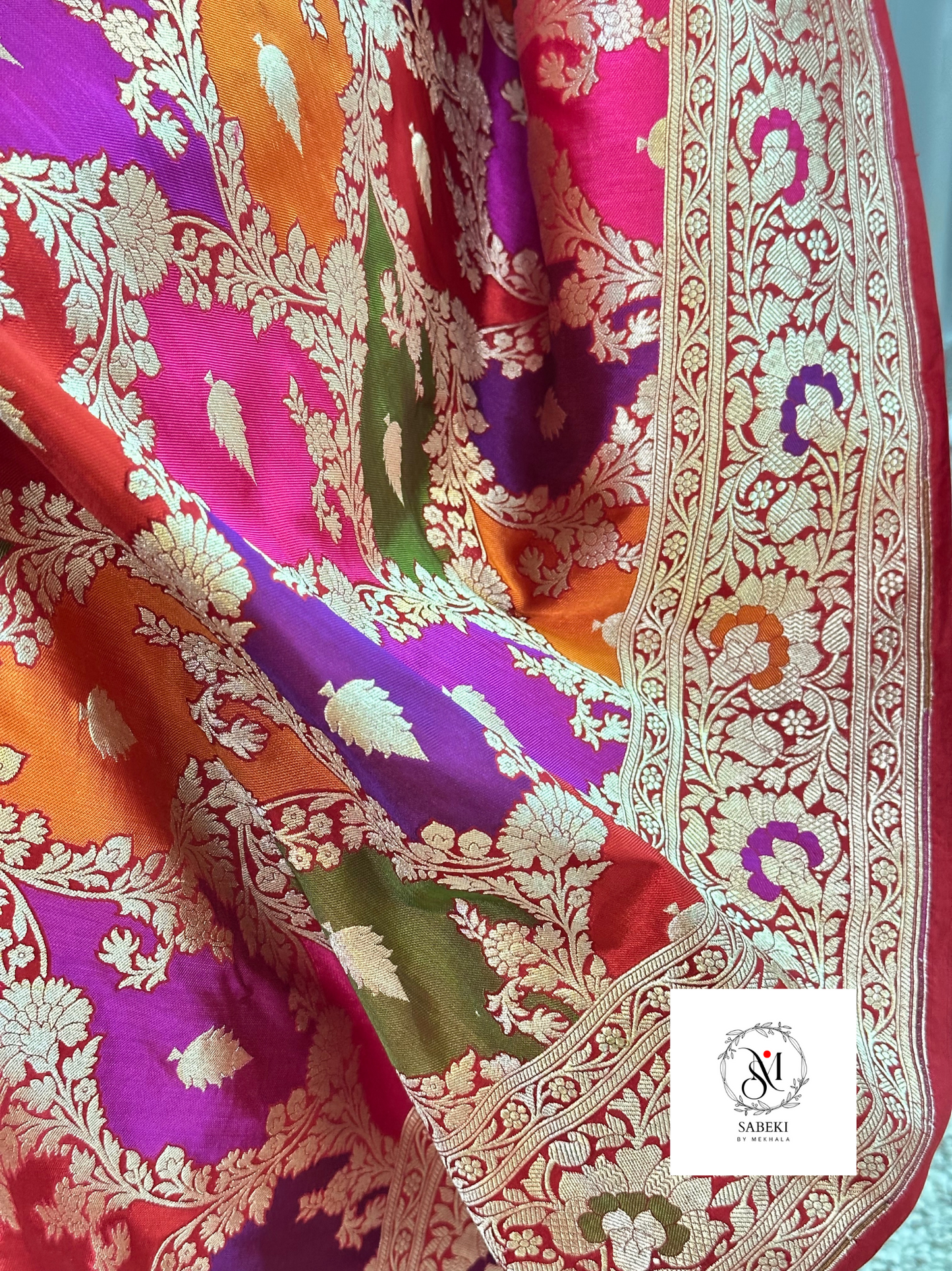 Manikarnika Handwoven Rangkat Katan Banarasi