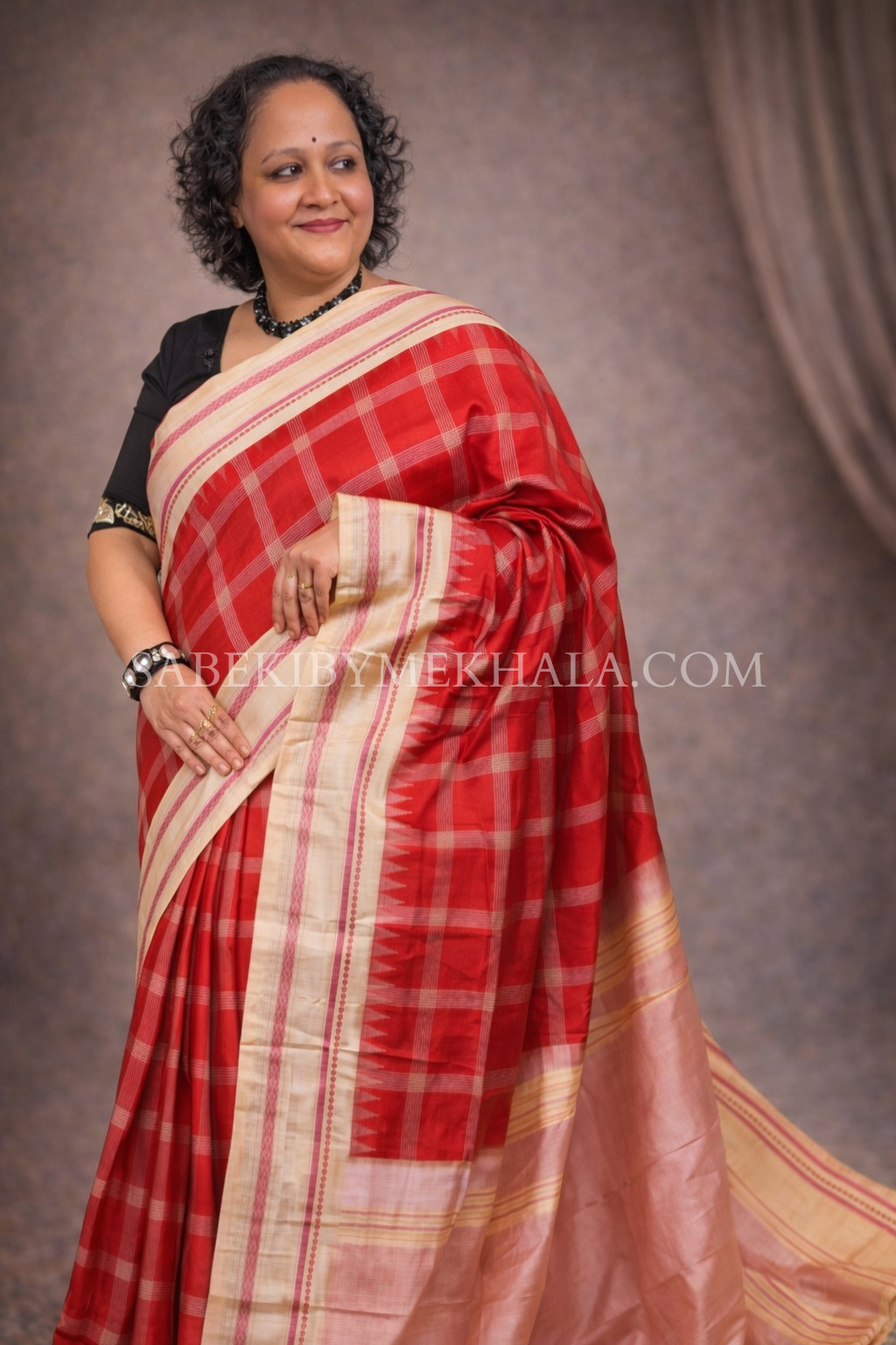 Tomato Red and Beige Checkered No Zari pure silk Gadwal