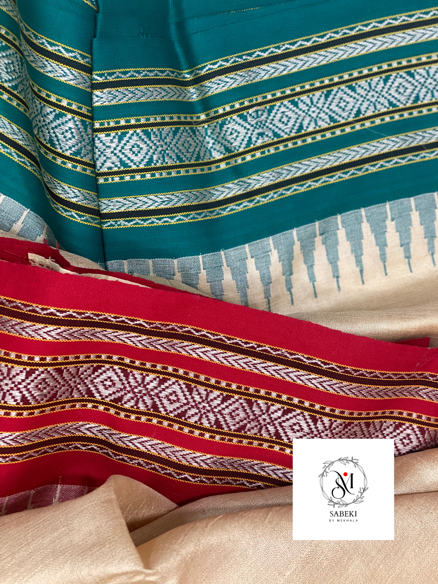 Vibarbha Karvati Kinar with Red and Green borders Tussar-6