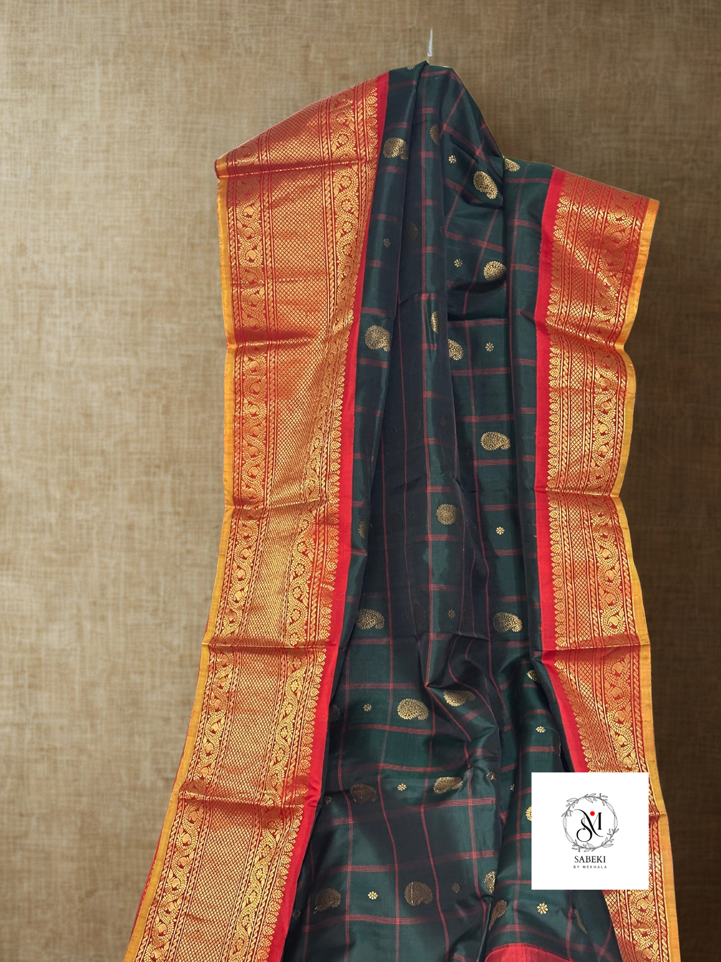 Dark Green and Red pure silk Gadwal