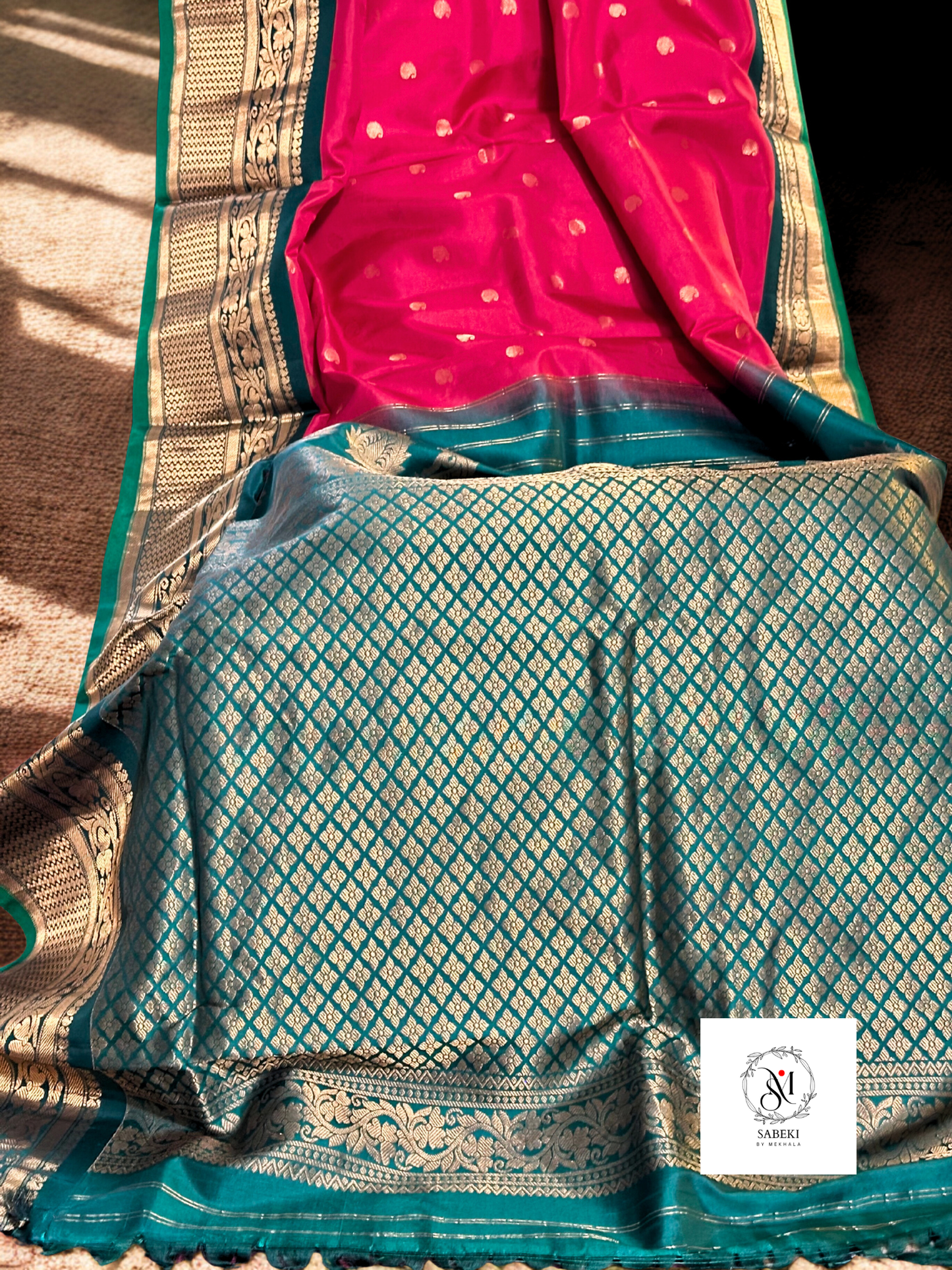 Chili Red and Green pure silk Gadwal