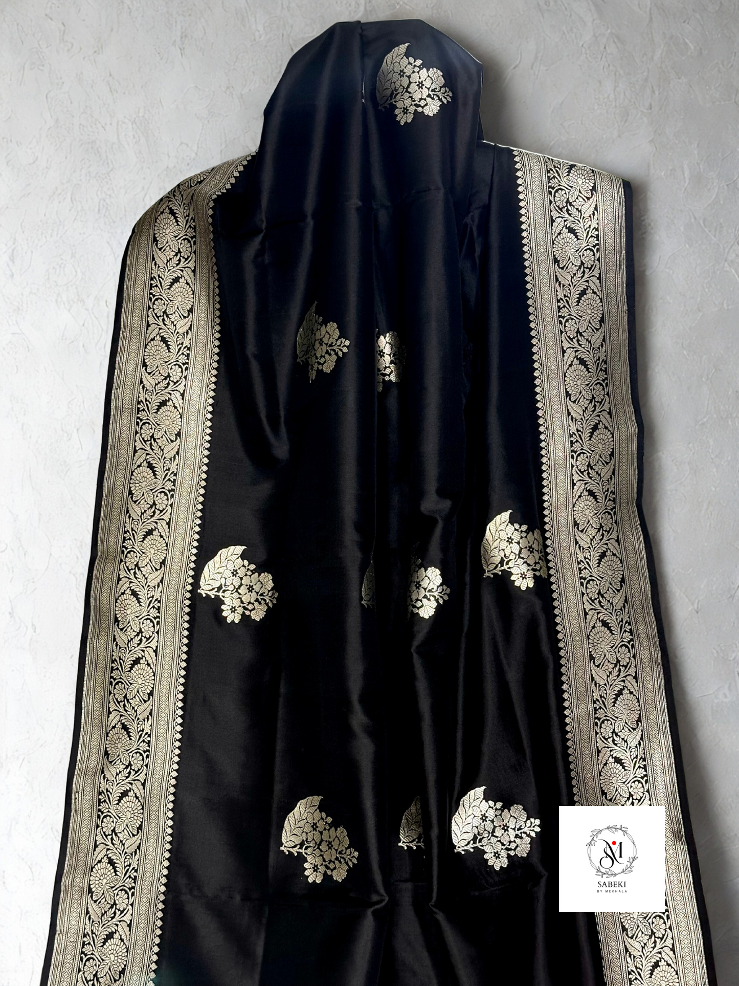 Black-Silver Kaduwa Katan Banarasi